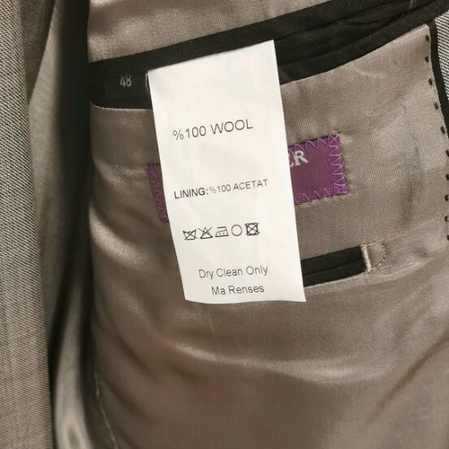 Prince Oliver men's suit size 48 like new, gray