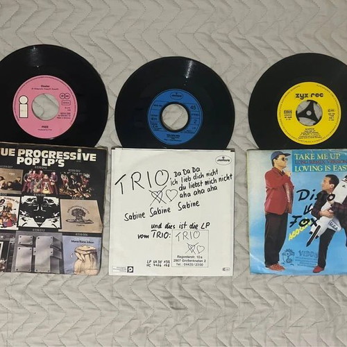 45 RPM record collection like new, lot of 14 discs