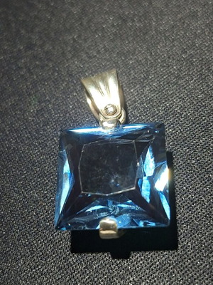 Silver pendant with 925 stamp new, 10.5 grams