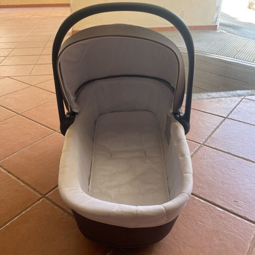 CAM Fluido Easy Travel System Baby Stroller like new with car seat and accessories
