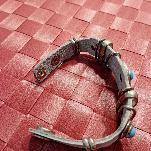 Youth Bracelet made of Genuine White Leather with Turquoise Details like new