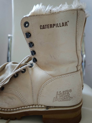 Caterpillar boots with fur, size 39-39.5, beige