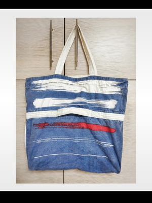 Benetton Shoulder Tote Beach Bag 100% Cotton Like New, White Blue