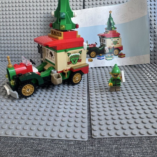 Lego Santa’s Delivery Truck 40746 like new