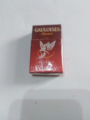 Gauloises matchbox new, collectible