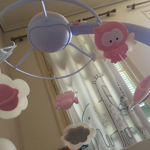 Infantino mobile rotating with sounds and detachable projector used