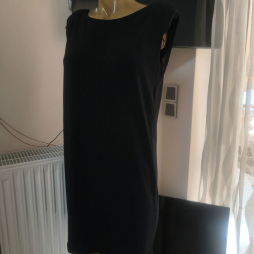 Mango black dress Large like new, minimal design