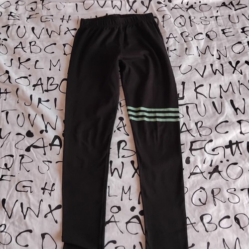 Nek Kids Wear black leggings for 10 years old, like new