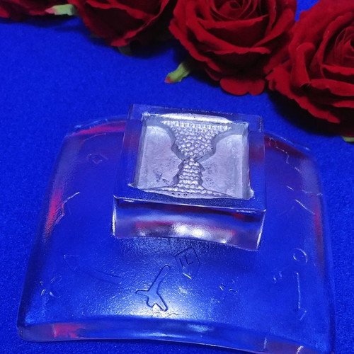 Kosta Boda bowl/ashtray/candle holder used Art by Bertil Vallien Domino Silver Love