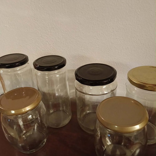 Storage jars set of 6 like new