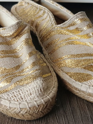 Espadrilles new, gold beige, size 39