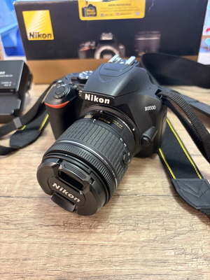 Nikon D3500 AF-P 18-55 camera kit