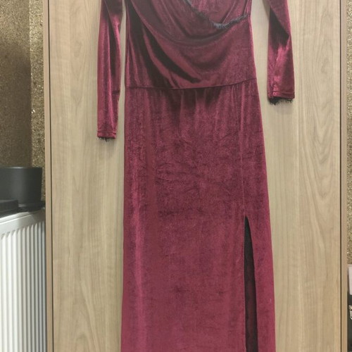 Evening dress like new, black and red