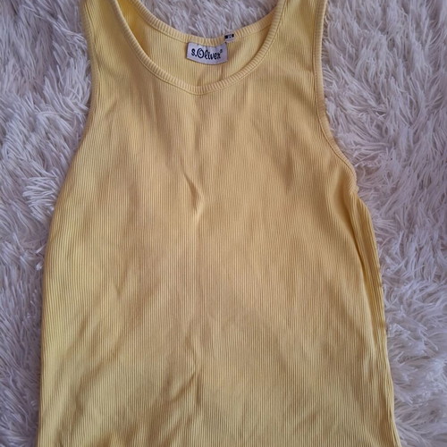 Clothes with Vero Moda, H&M, Emma James items