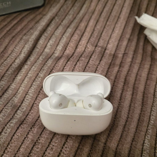 Edifier TWS1 Pro 2 earbuds like new