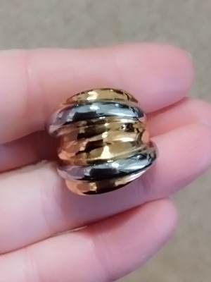 Two-tone women's ring like new, size 57