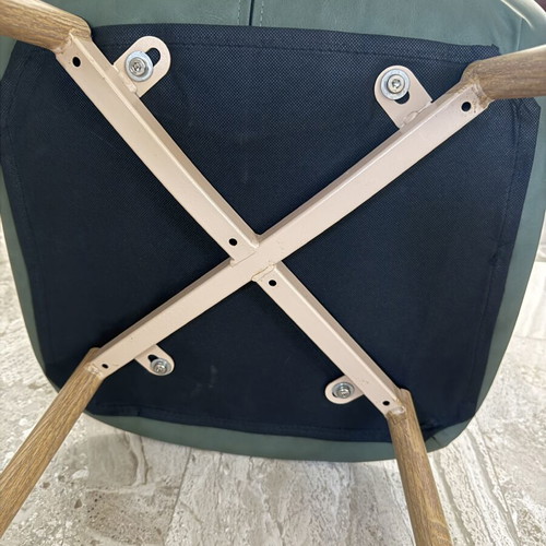 Chairs set of 4 green-gray leatherette like new