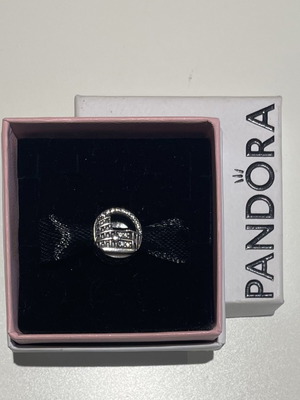 Pandora Silver 925 Charm with Colosseum of Rome