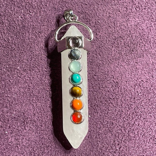 Quartz pendant 7 chakras