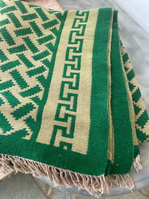 Woven rug used with ancient Greek meander design, 3x3.5 size