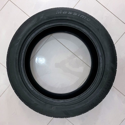 Massimo Ottima Plus tire 215/55ZR17 98W XL like new