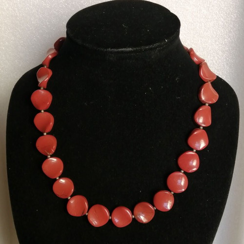 Necklace with red jasper semi-precious stone and 925 silver setting new