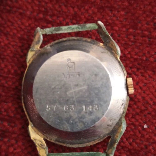 Venus vintage wristwatch used, gold color, mechanical 17 rubis