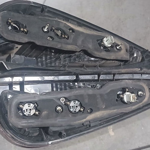 Toyota Yaris Verso original rear lights left and right used