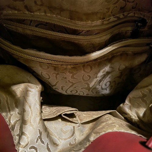 Loretta drawstring bag large, like new, red