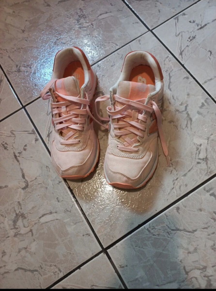 Αθλητικά παπούτσια New Balance 37