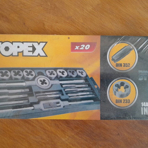 Topex set of 20 collets and dies new