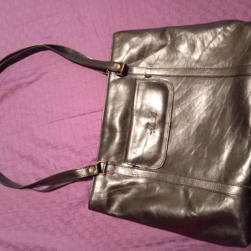 Monica leather handbag used, genuine leather with worn handles
