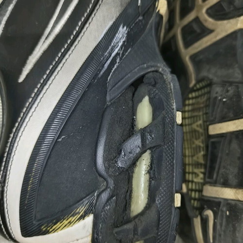Nike Air Max Torch 3 size 44.5 like new, black collectible sneakers