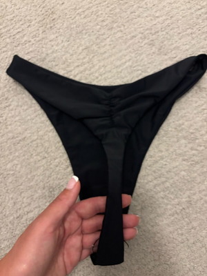String bikini new, size M, black