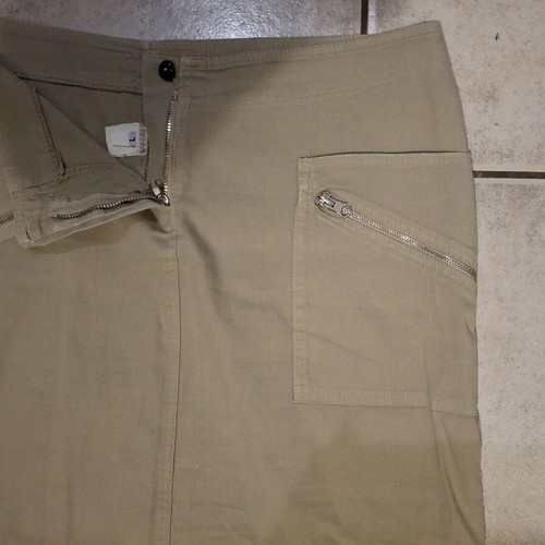 Beige skirt used with zippers on right and left size L