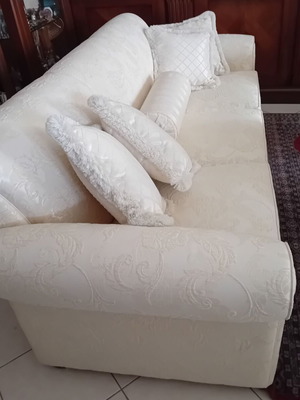 Imported sofas like new, 2 pieces, dimensions 220x105
