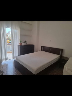 Διαμέρισμα 60 τ.μ. γωνιακό με ένα υπνοδωμάτιο κοντά στα Μανιάτικα Πειραιά