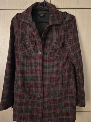 Attrattivo plaid coat like new, red-green shades, size XL