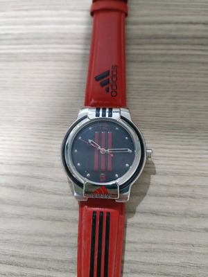 Adidas watch used unisex