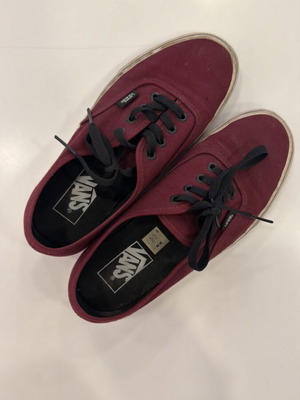 Vans low sneakers burgundy like new