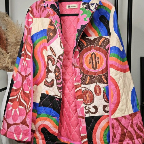 Karavan colorful quilted outerwear like new