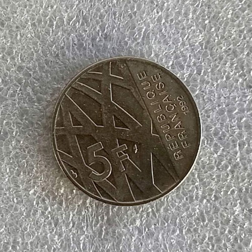 France 1992 5 Francs coin ED-24