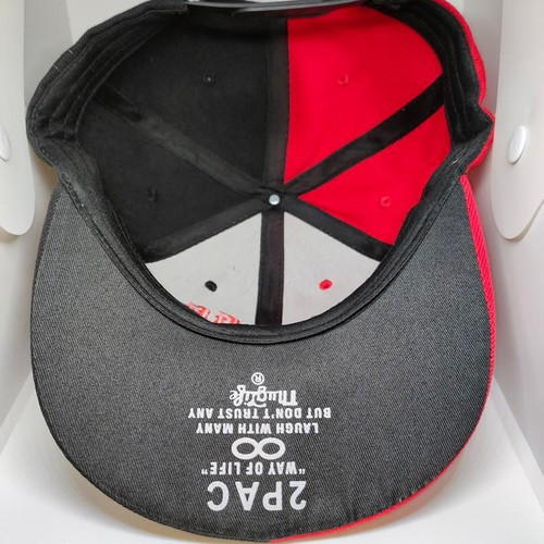 2Pac Thug Life Outlaw Snapback Hat new, red and black