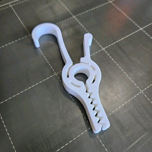 Clothespin hook for towels, cloths and clothes white new