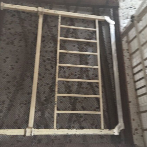 Metal bed antique used 120cm, needs care