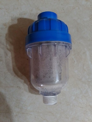 Inline water filter 1/2 inch with transparent body, like new