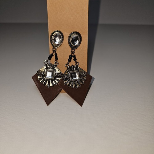 Vintage earrings with crystals used, brown geometric design