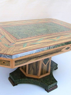 Τραπεζάκι του καφέ διαστάσεων 80cm x 60cm σε τεχνοτροπία MARQUETRY.