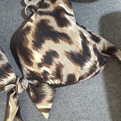 Leopard Print Bikini Top like new, size S-M, beige and brown
