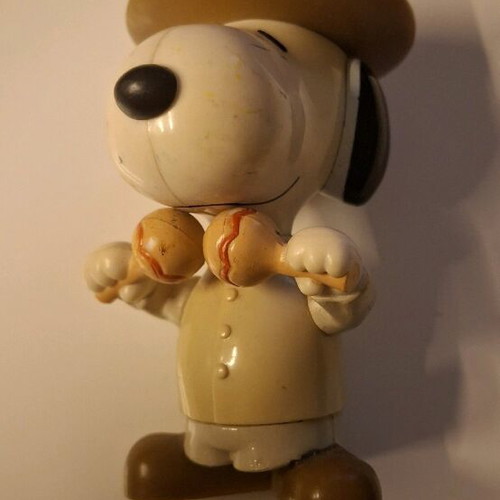 Snoopy collectible figure used Mcdonalds 1999